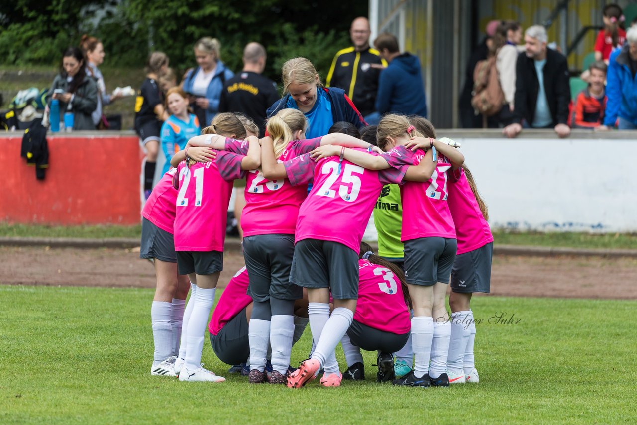 Bild 110 - Loewinnen Cup
